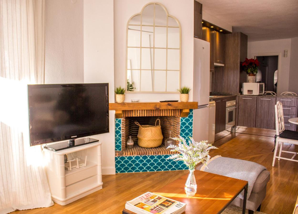 Benalgolf Lovely Apartment In Benalmadena With Sea Views, Excellent Wifi Connection, Private Backyard With Bbq Eksteriør billede