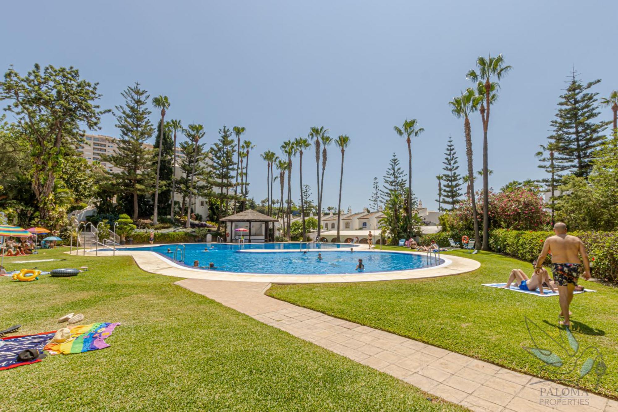 Benalgolf Lovely Apartment In Benalmadena With Sea Views, Excellent Wifi Connection, Private Backyard With Bbq Eksteriør billede